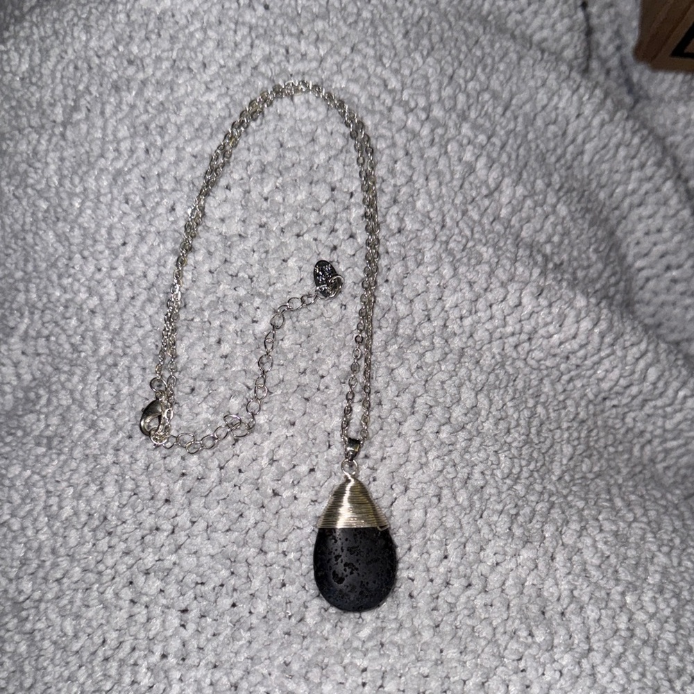 Silver and Black Teardrop Pendant Necklace****FINAL MARKDOWN****